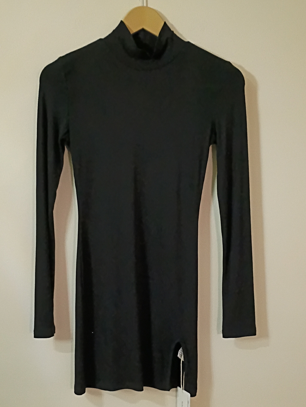 Commense Black Mini Mock Neck Long-Sleeve Dress